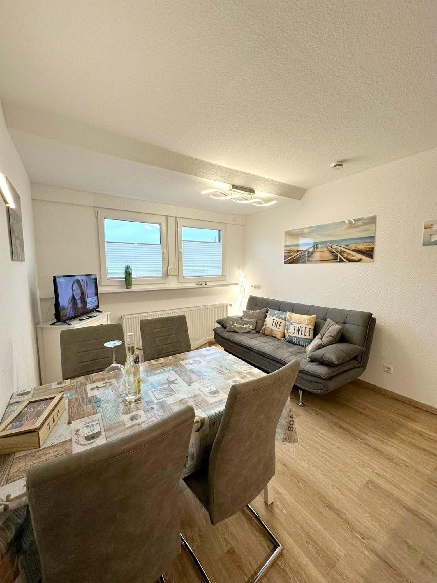 Ferienwohnung Haus Boje "Knurrhahn" Neuharlingersiel Exterior foto